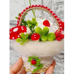 Мартеница Кошница с Цветна градинка
